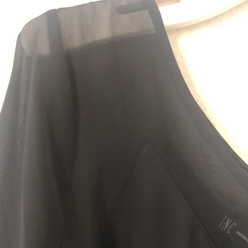 Blouse - Picture 3 of 8